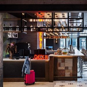 Moxy Springfield Downtown